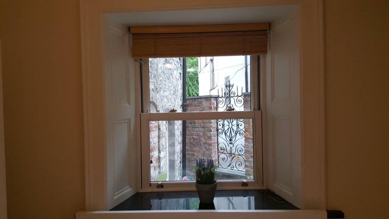 Apartment Historic Hideaway In Centre *